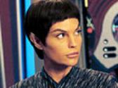 T'Pol takes readings